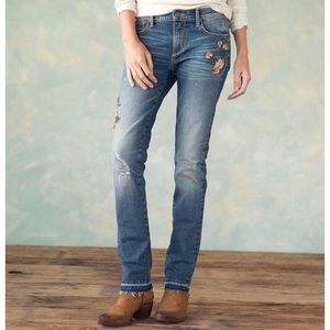 Driftwood Embroidered Distressed Audrey Jeans
